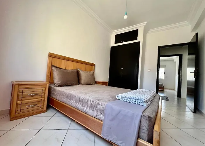Cozy Apartment In Salam Center